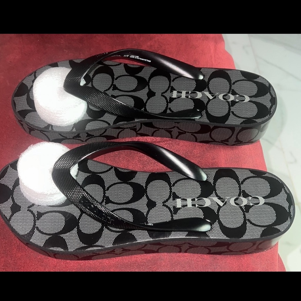 New Coach Lynn Flip Flop Us 10 B Brand New